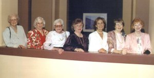 Les fondatrices de LLL en 2006, lors du 50e anniversaire de l'organisme.